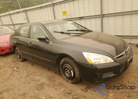 2007 Honda Accord Se z USA, uszkodzony, nr VIN 1HGCM56397A124483